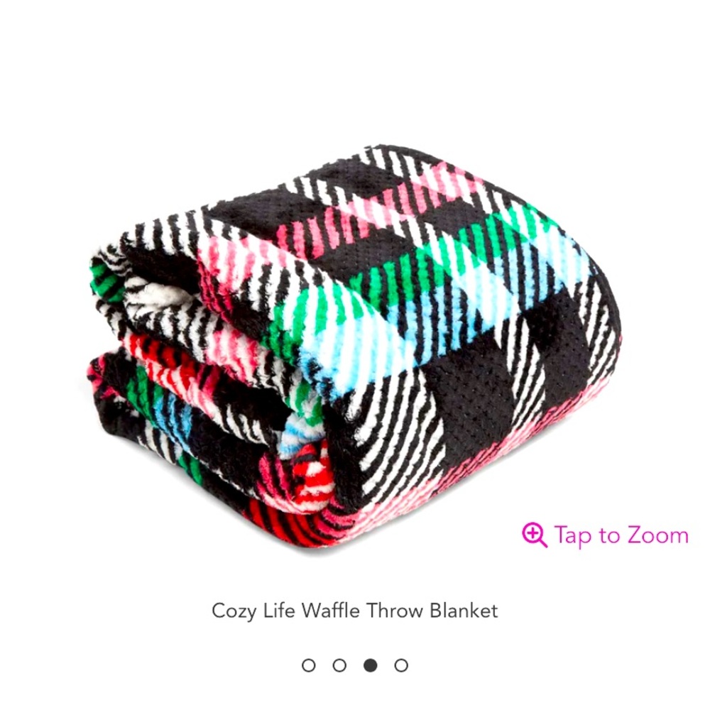 VB Cozy Life Waffle Throw Blanket in Fleece NWT